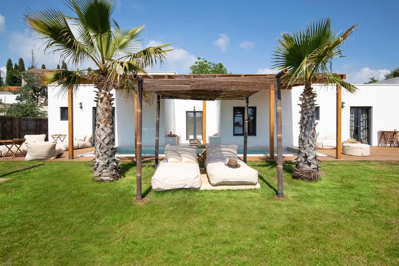 Andresita'S Palace State-Of-The-Art Tropical Villa Bale 0*,