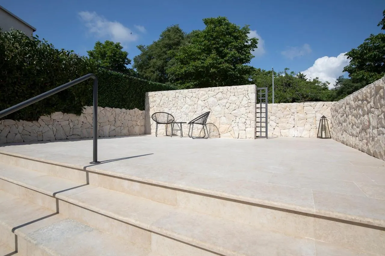 Andresita'S Palace State-Of-The-Art Tropical Villa Bale