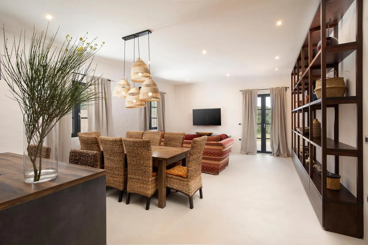 Andresita'S Palace State-Of-The-Art Tropical Villa Bale